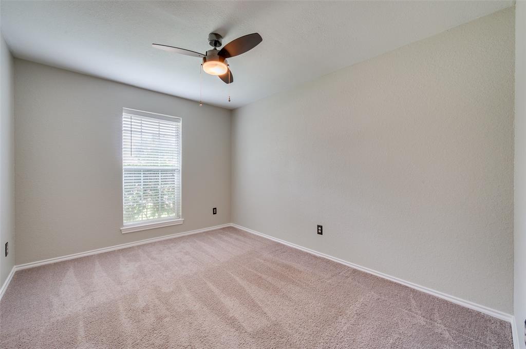 4704 N Meadow Ridge Circle Property Photo 19