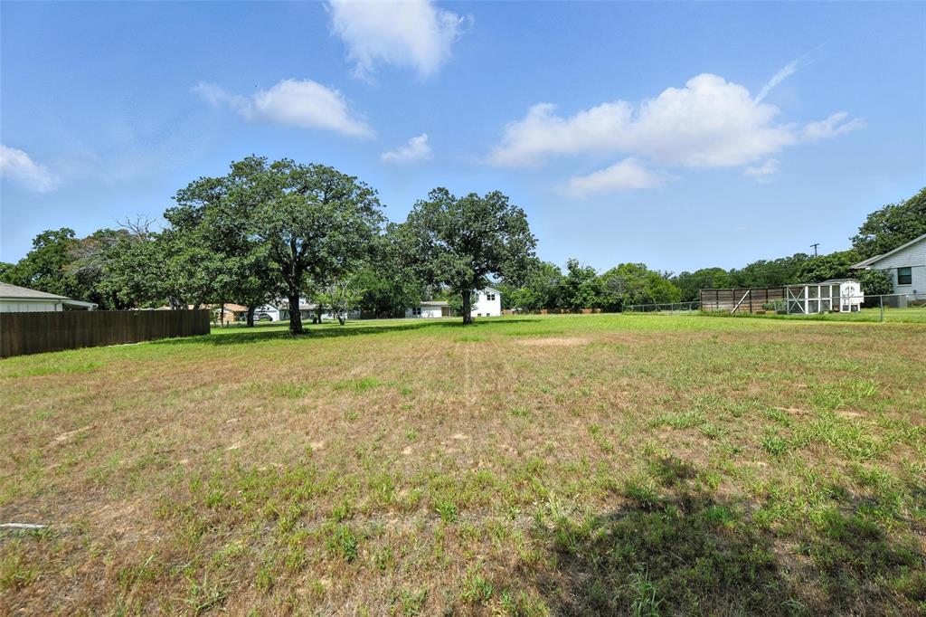 308 Lone Tree Lane Property Photo 7