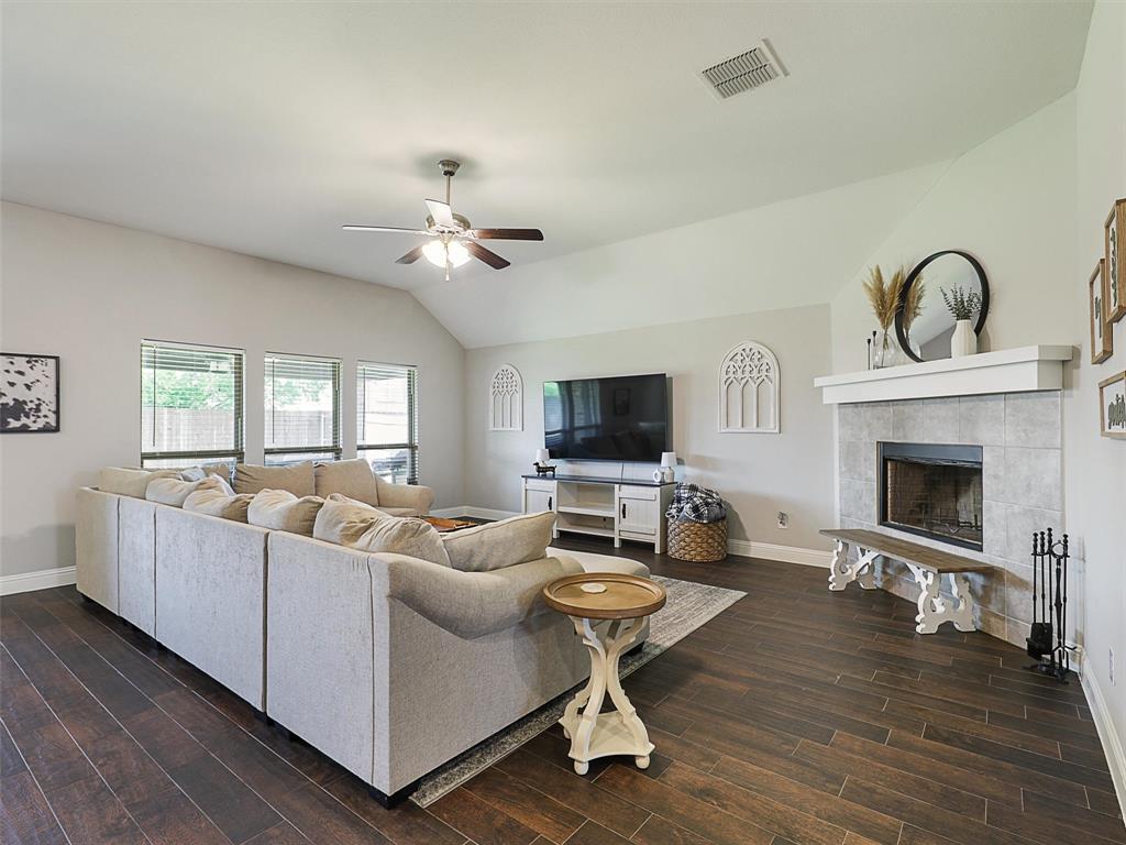 1455 Radecke Road Picture