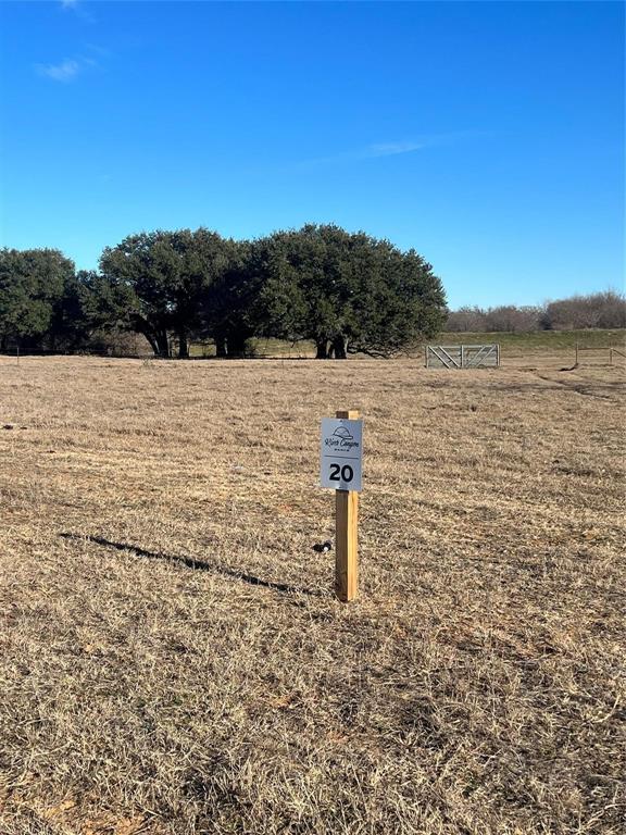 20 River Canyon Rh Property Photo 3