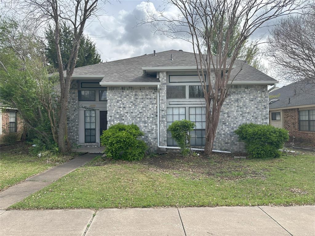 1616 Urbana Circle Property Photo 1