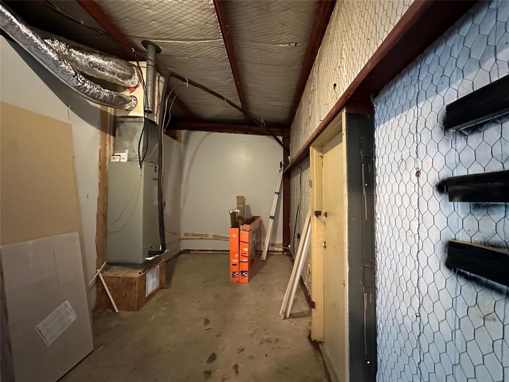 323 Fm-1713 Property Photo 8