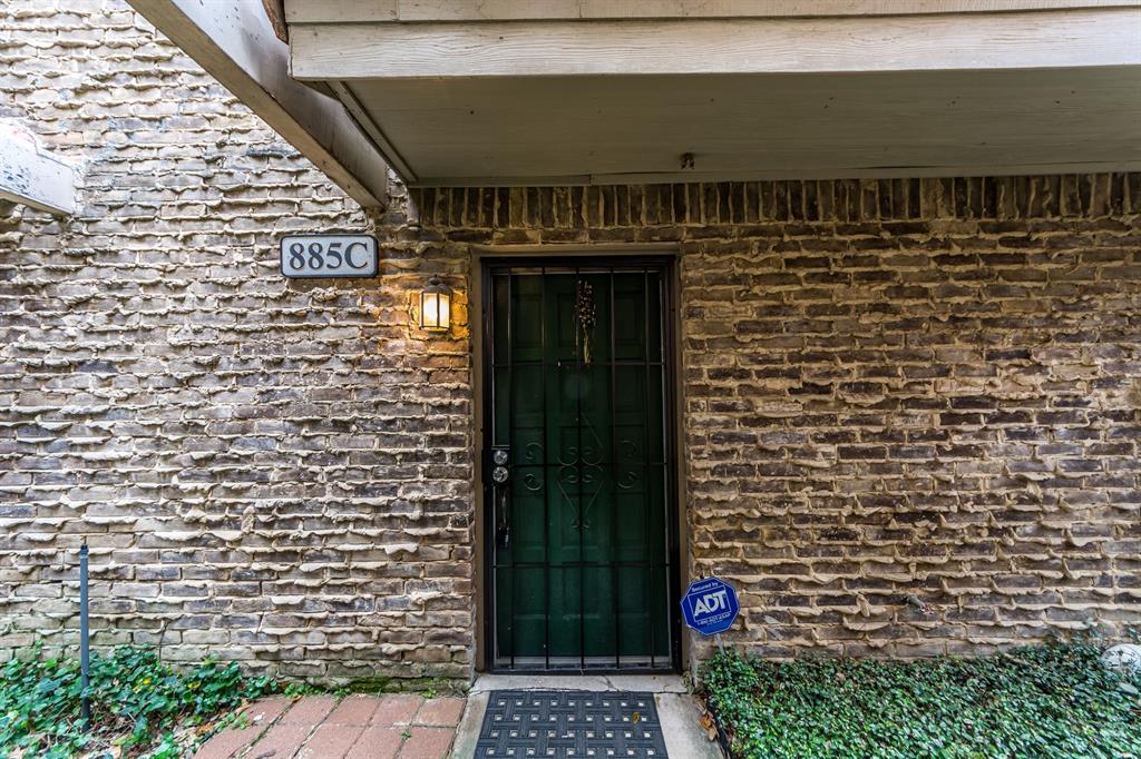 885 Dublin Drive 3 Property Photo 1