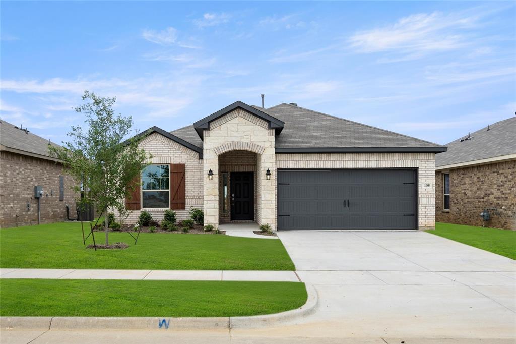 405 Choctaw Drive Property Photo 1