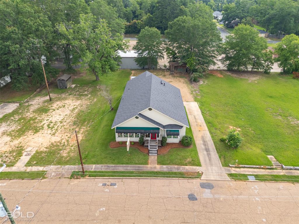 210 Murrell Street Property Photo 2