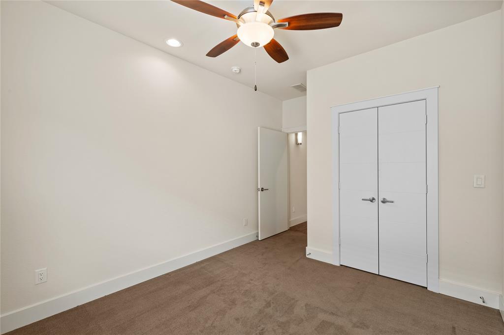 5909 Ross Avenue 2 Property Photo 19