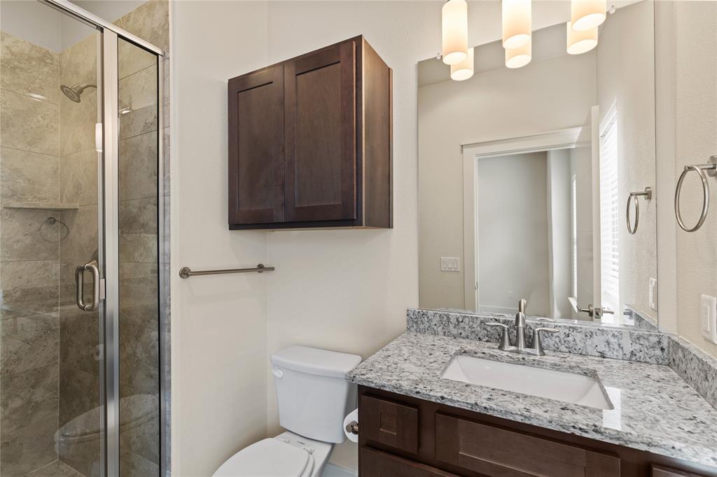 5909 Ross Avenue 2 Property Photo 20