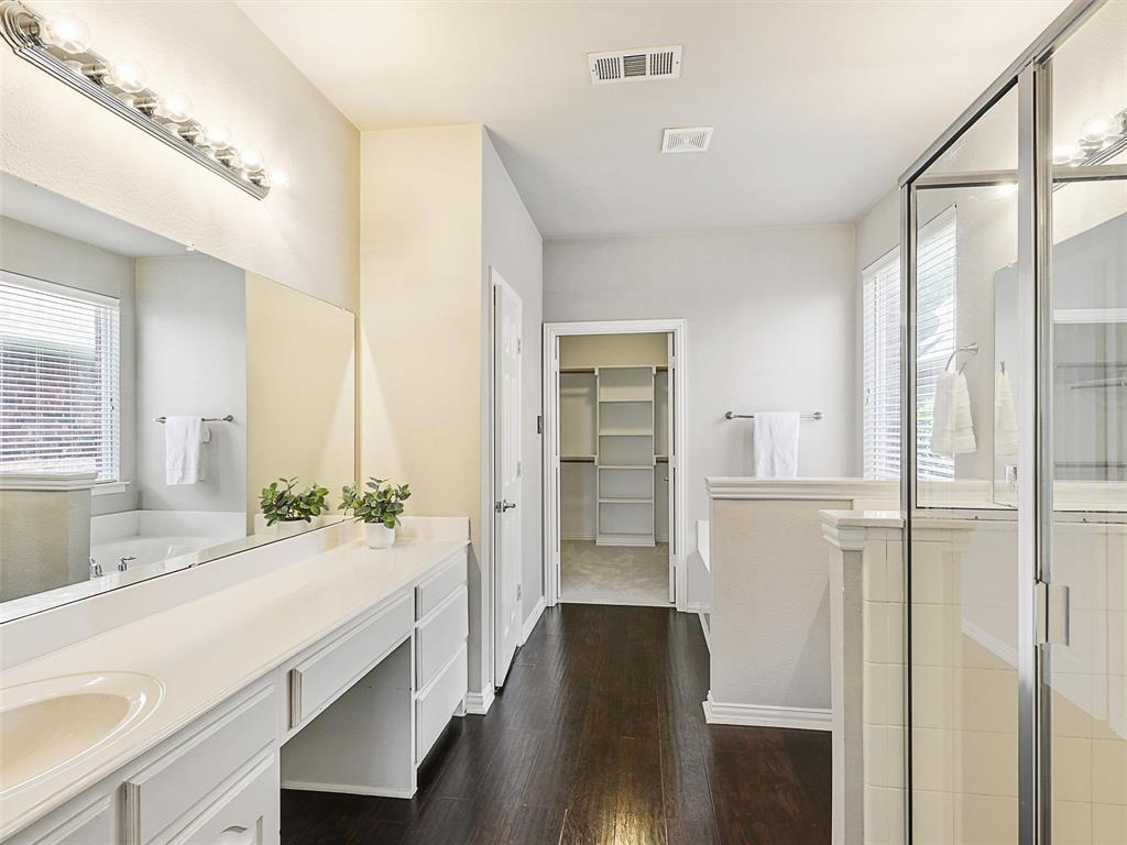 8612 Irwin Court Property Photo 17