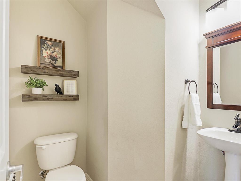 8612 Irwin Court Property Photo 21