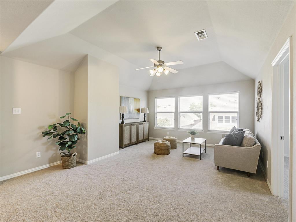 8612 Irwin Court Property Photo 24