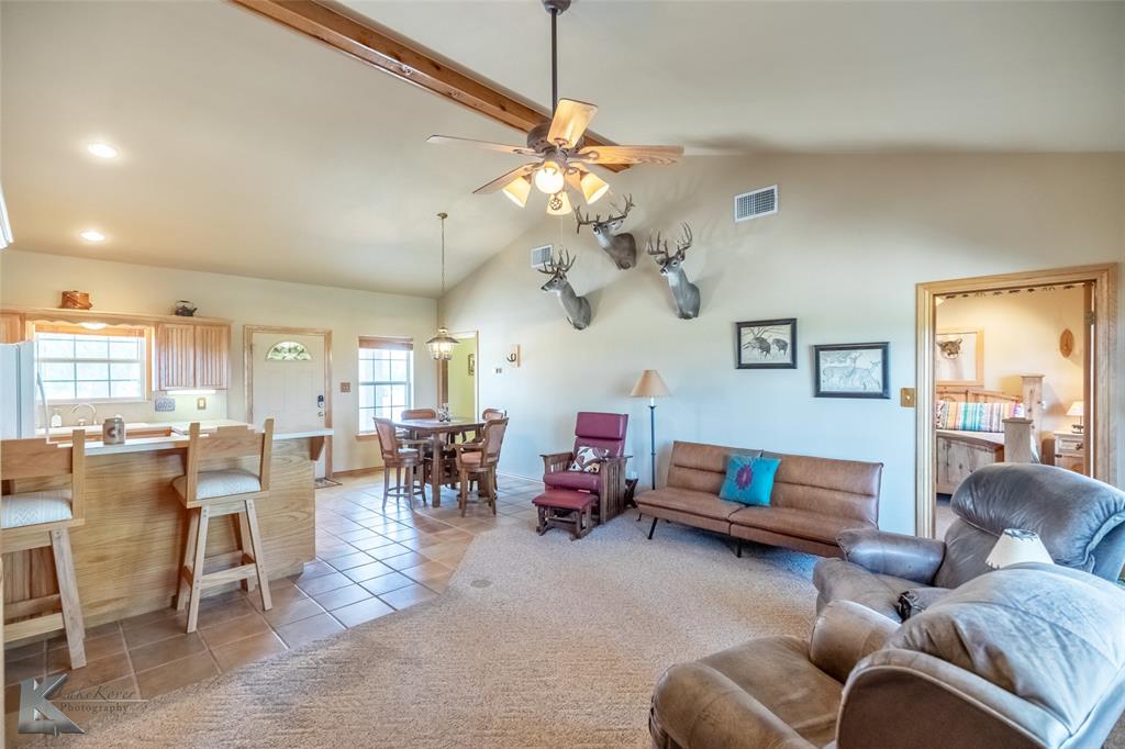 11072 Phillip Road Property Photo 5