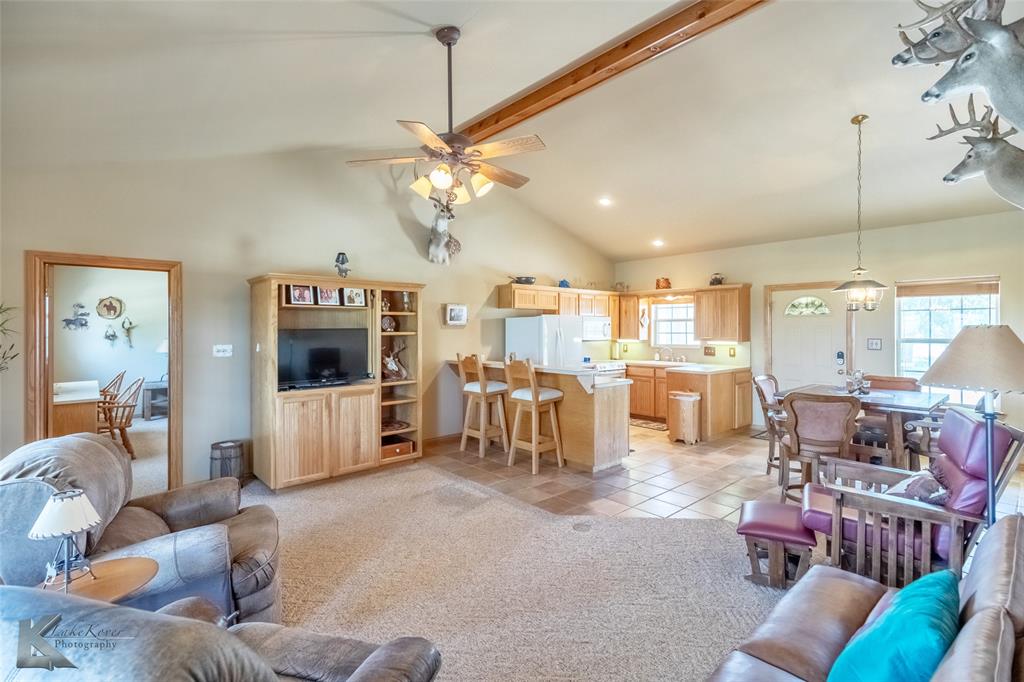 11072 Phillip Road Property Photo 7