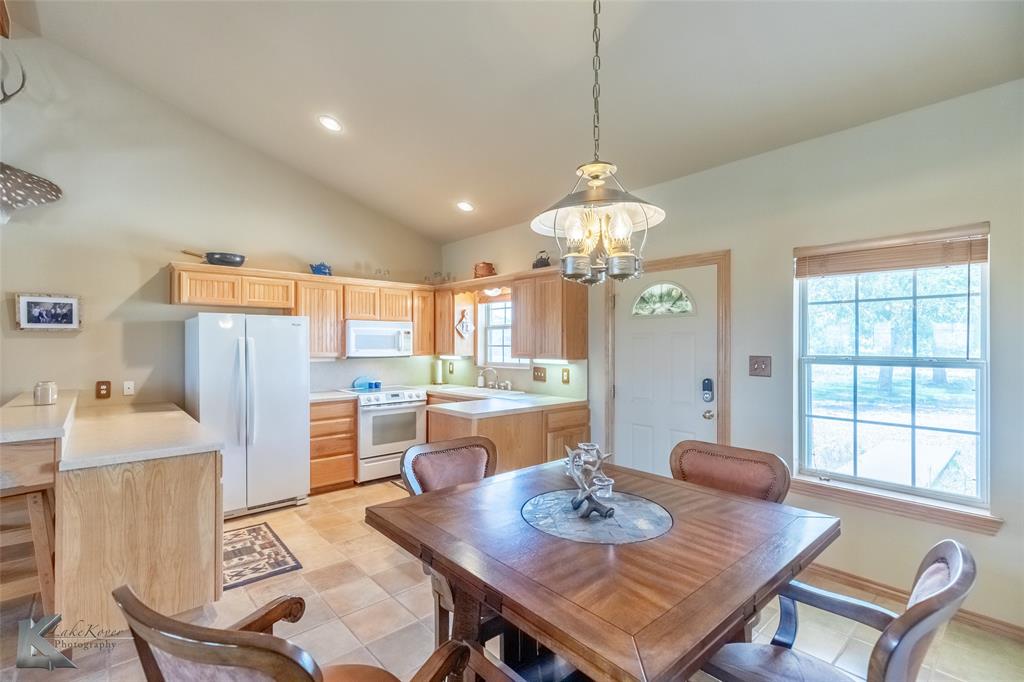 11072 Phillip Road Property Photo 8