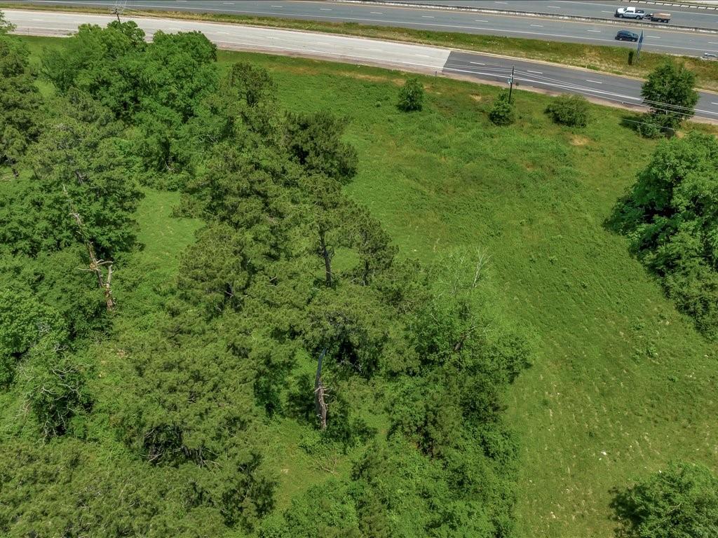 410 S Medford Drive Property Photo 10