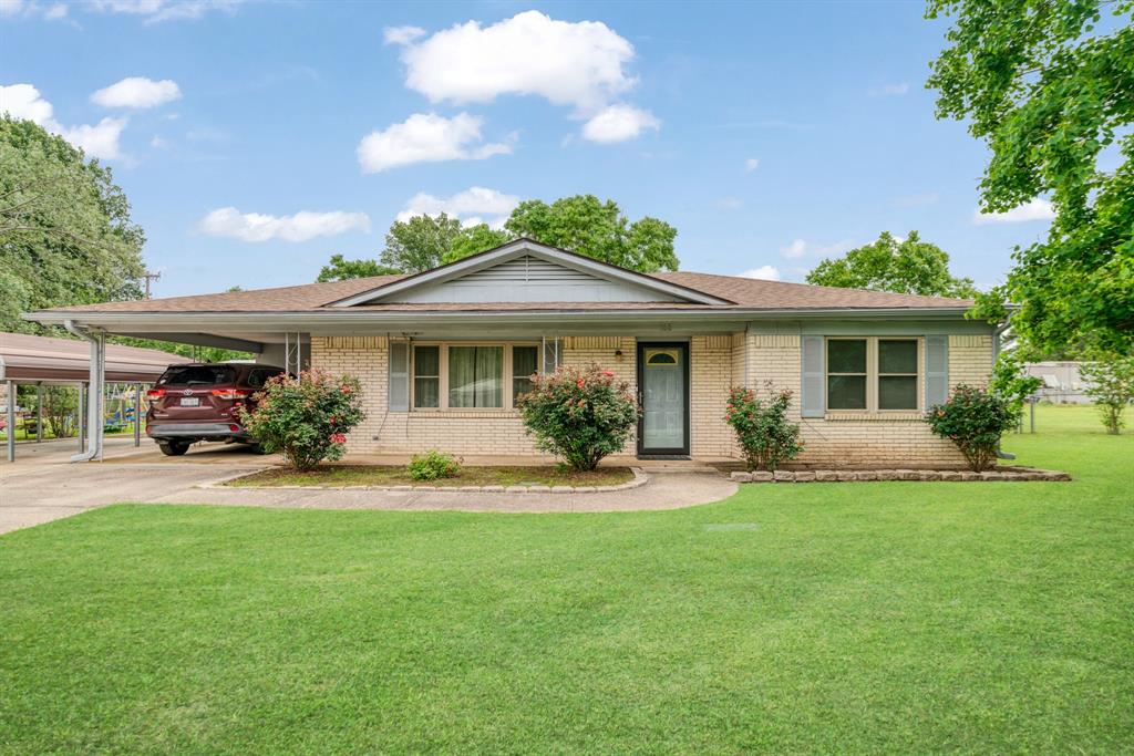 160 Morris Drive Property Photo 1