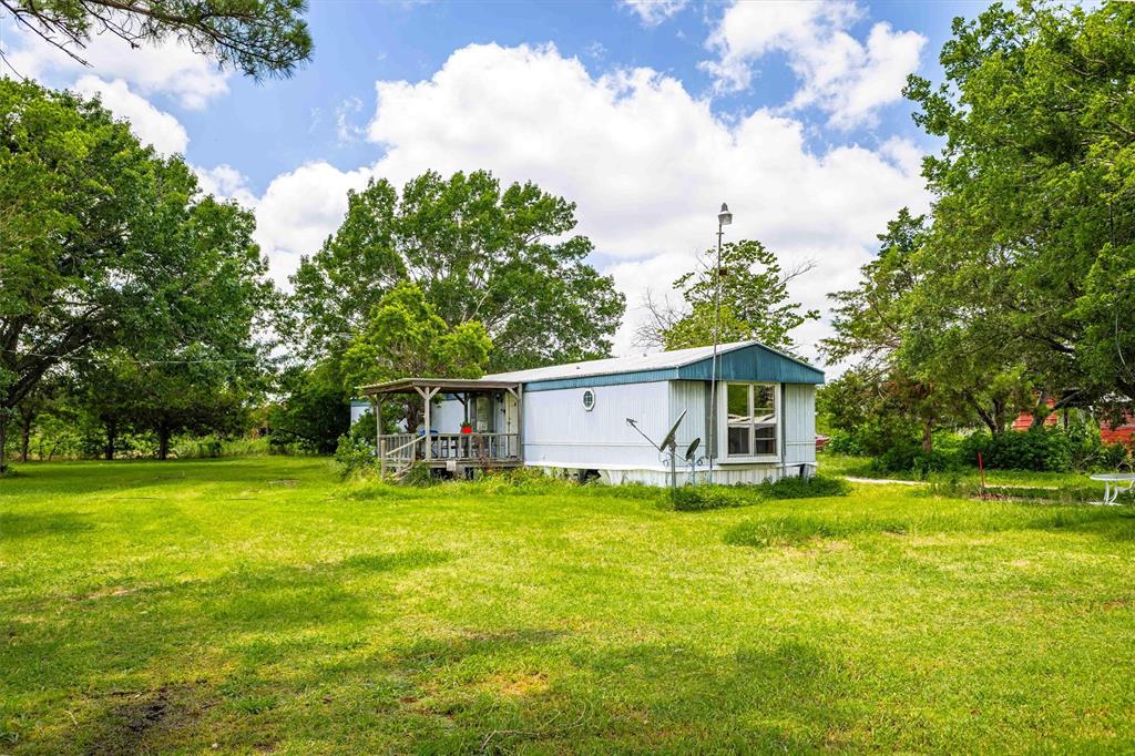 444 Lcr 106 Road Property Photo 38