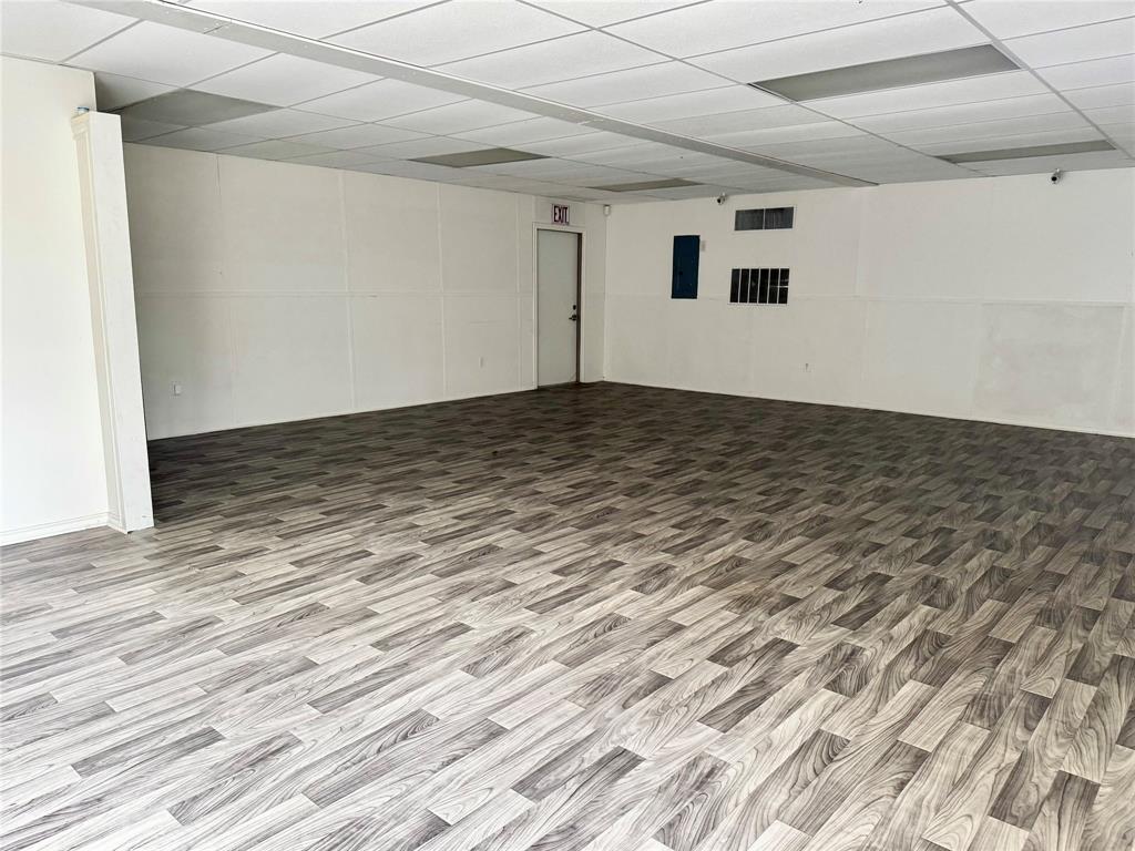 1315 N Beaton Property Photo 2