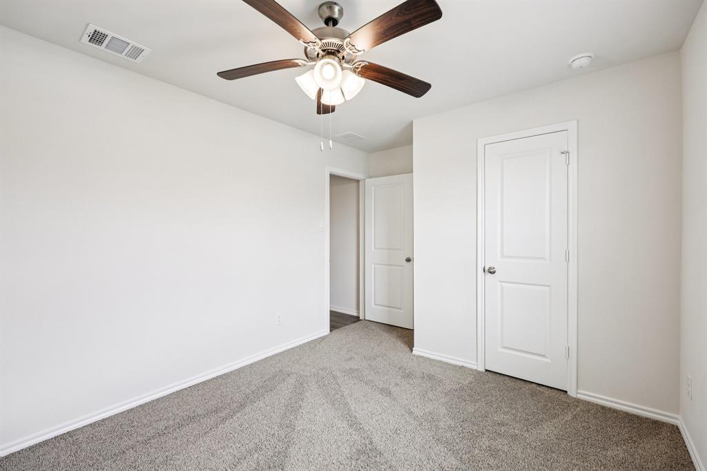 205 Roughrider Trail Property Photo 20