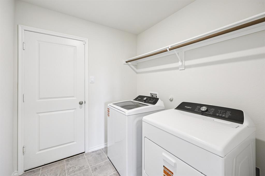 205 Roughrider Trail Property Photo 27