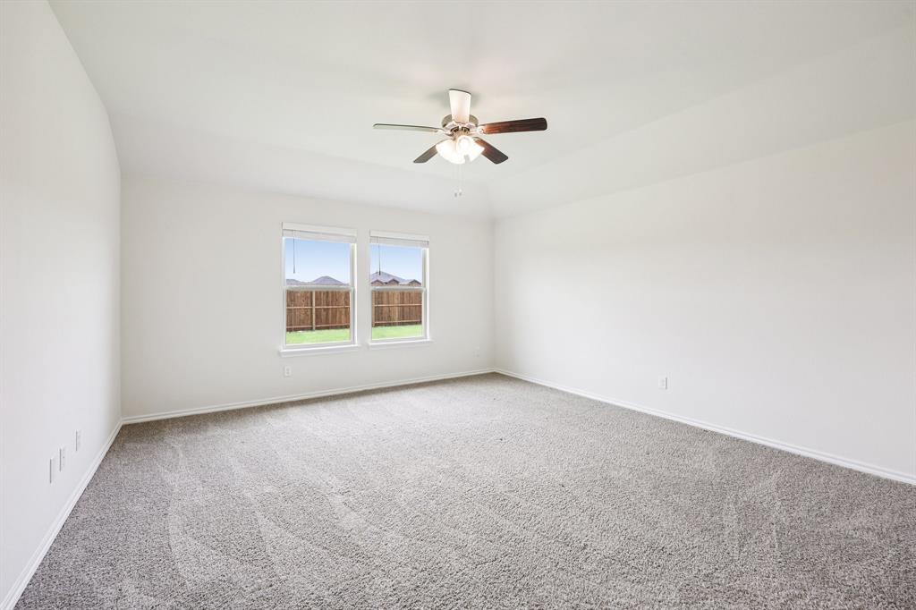 205 Roughrider Trail Property Photo 28