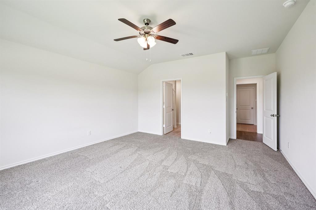 205 Roughrider Trail Property Photo 29