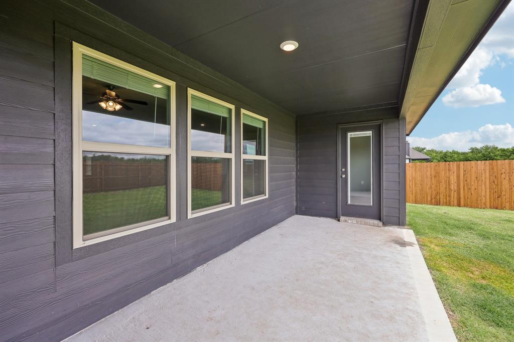 205 Roughrider Trail Property Photo 36