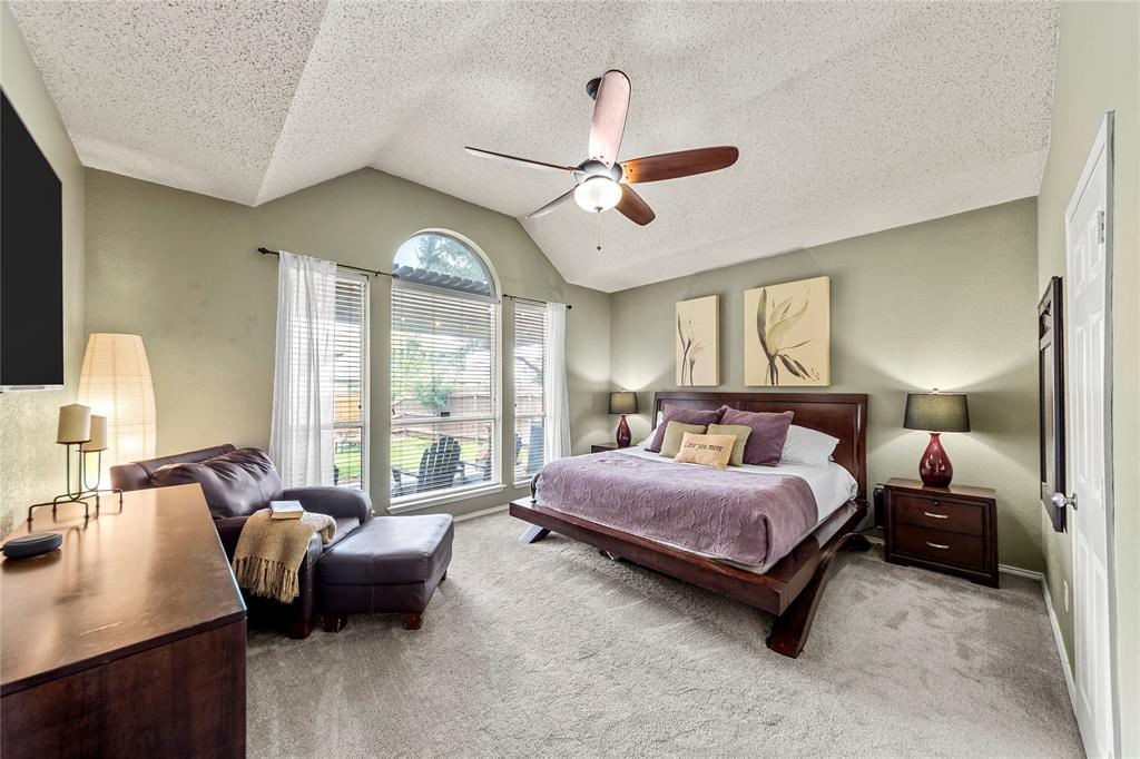 5904 Meadowcrest Lane Property Photo 15