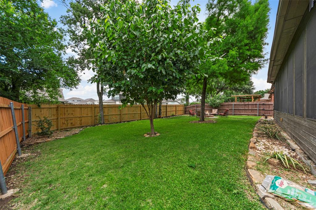 5904 Meadowcrest Lane Property Photo 32