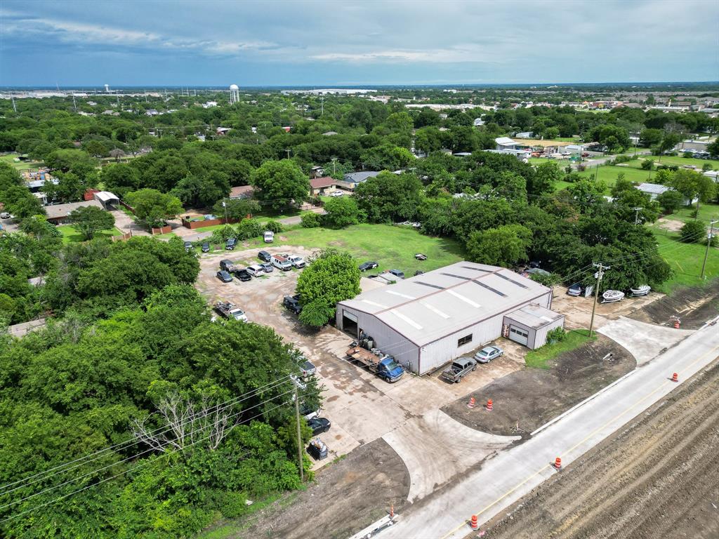 630 N I-35 Frontage Road Property Photo 3