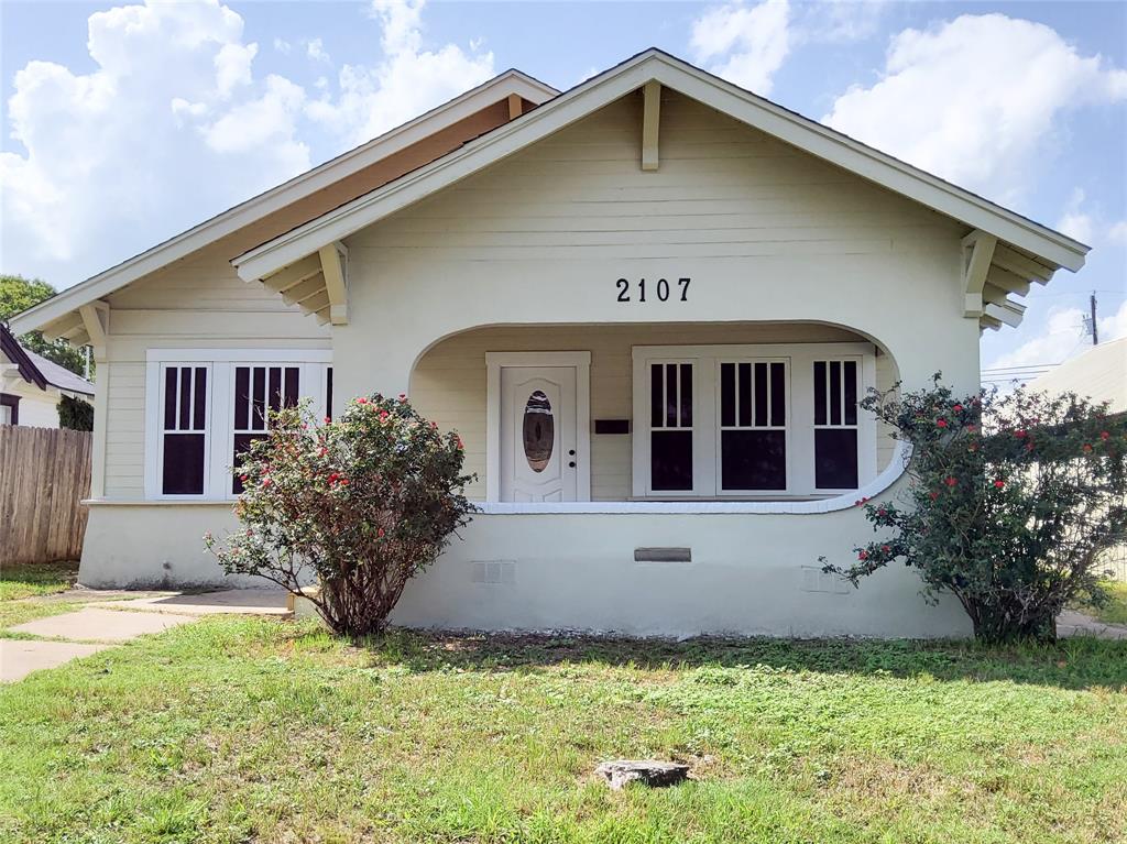 2107 Homan Avenue Property Photo 1