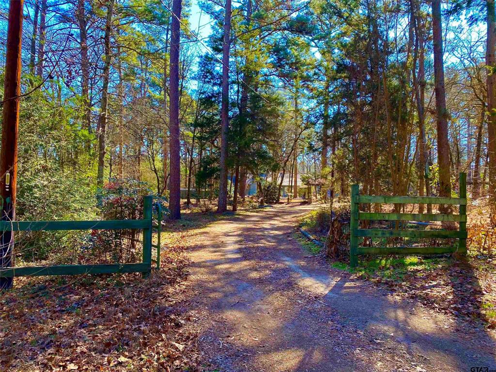 257 County Road 4597 Property Photo 1