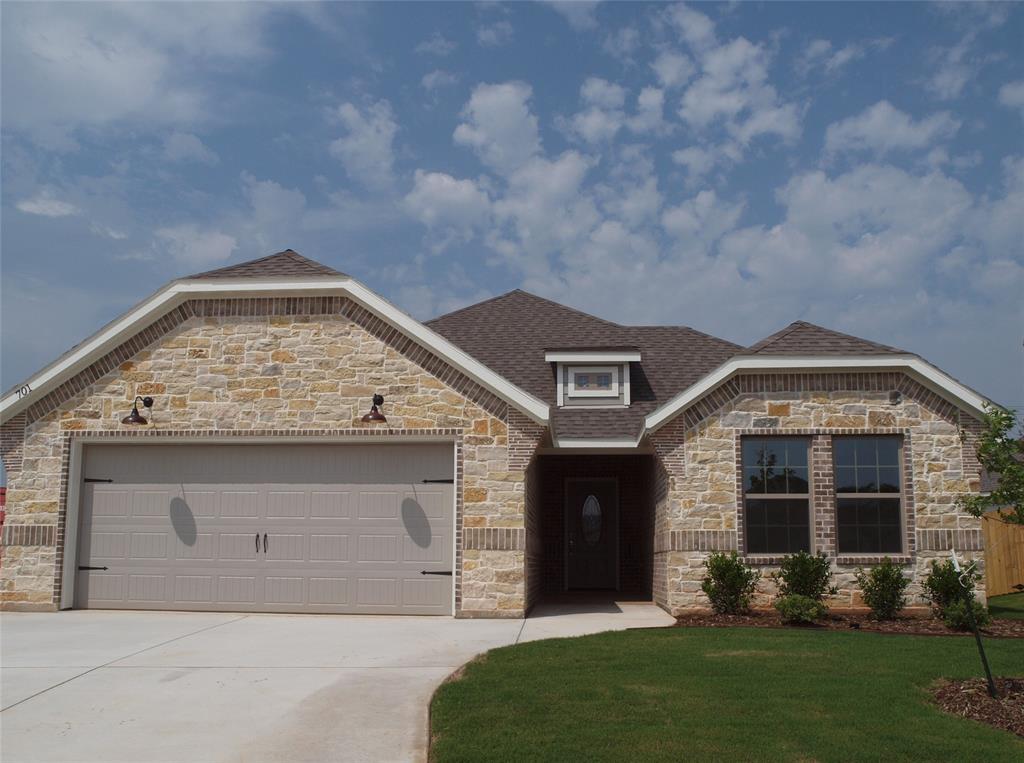 701 Raylan Street Property Photo 1