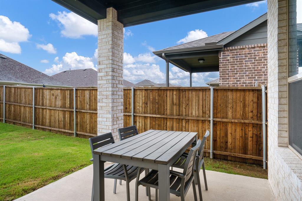 1116 Elijah Drive Property Photo 18