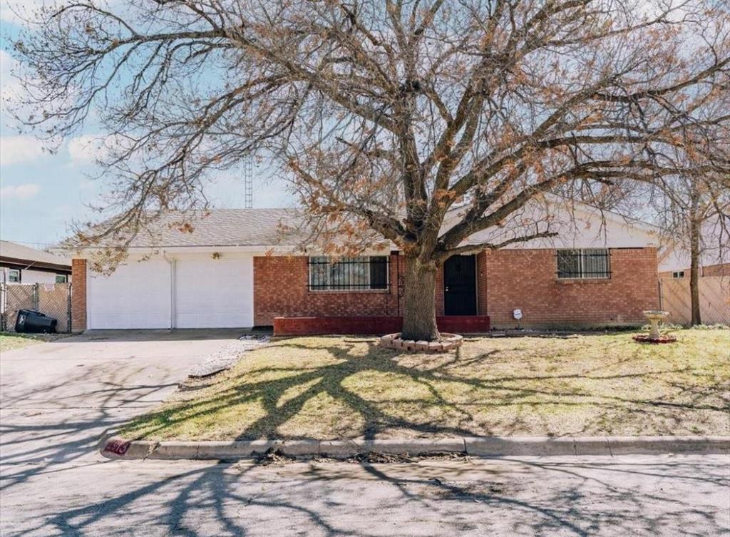 2913 Laredo Drive Property Photo 1