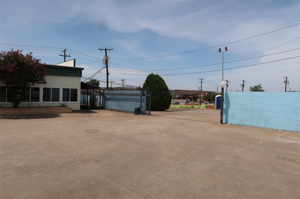 616 Hiett Avenue Property Photo 5
