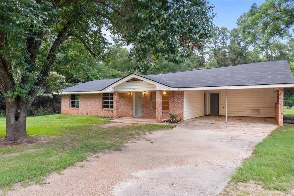 2415 Highway 153 Property Photo 1