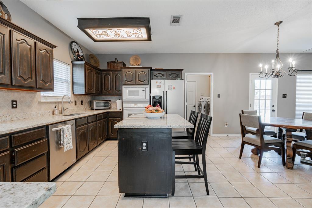 796 Ridge Road Property Photo 8