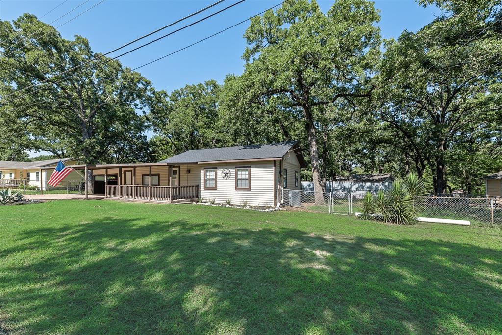 176 Forest Lane Property Photo 1