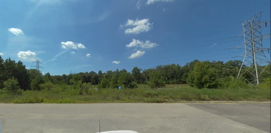 15630 Indian Hill Street Property Photo 2