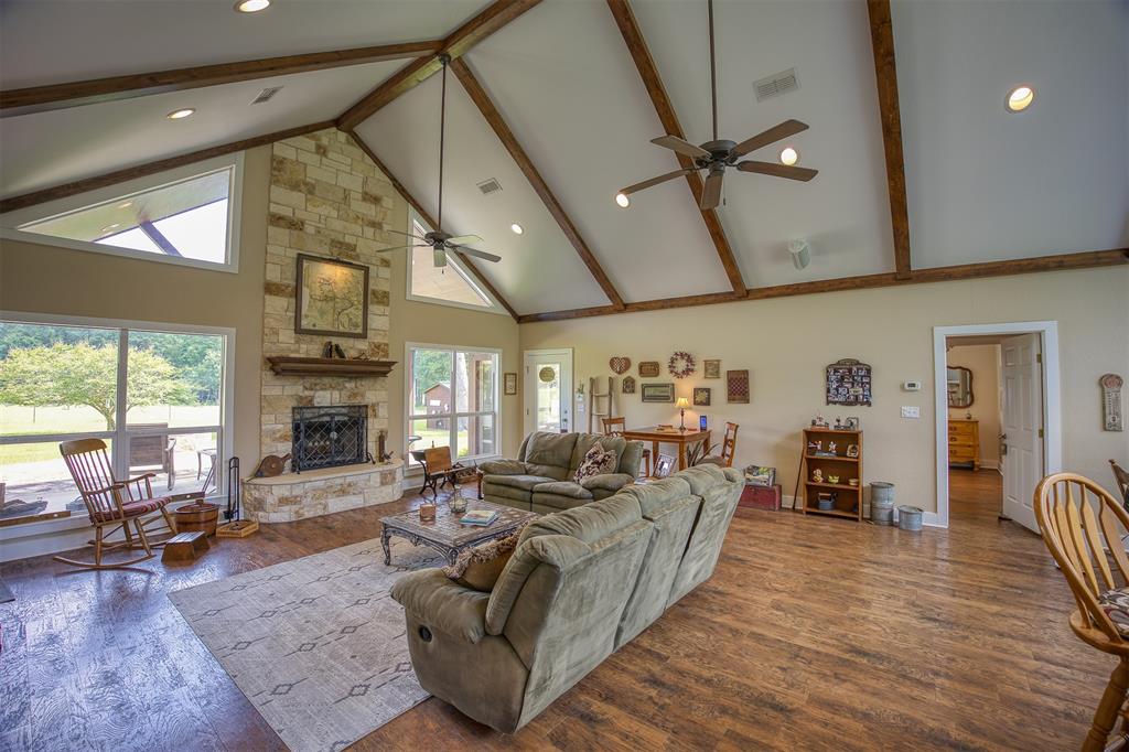 2219 Acr 1217 Property Photo 9