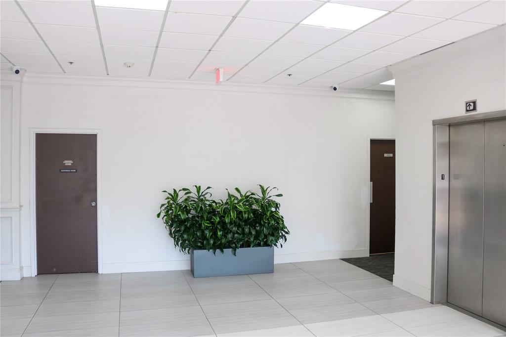 1903 Central Drive Property Photo 23