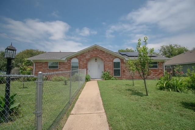 301 Patricia Street Property Photo 1