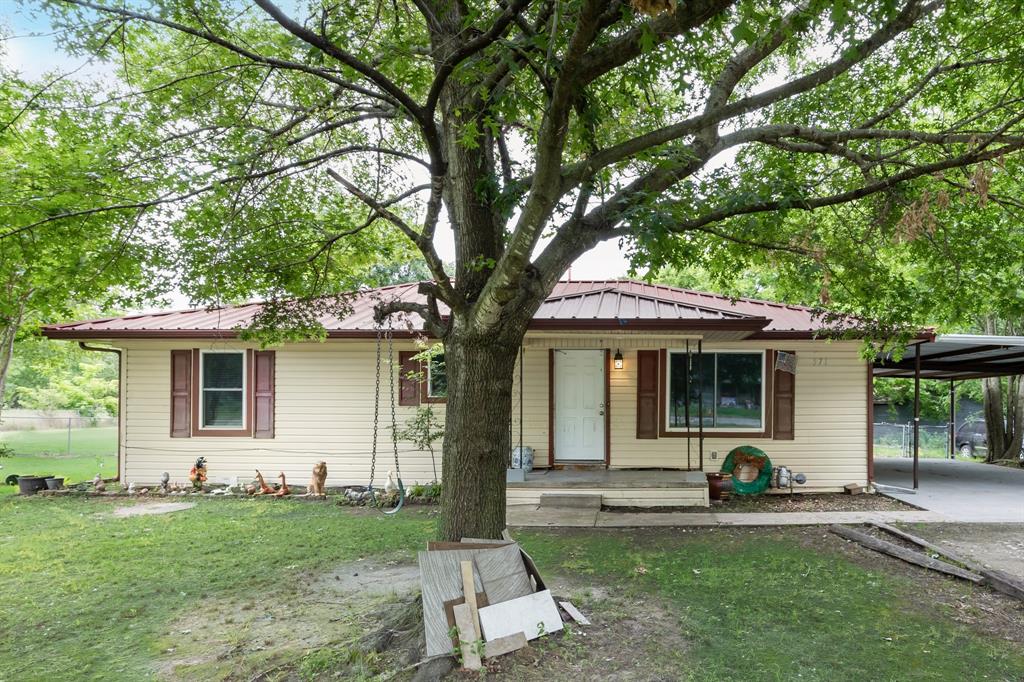 571 S 1st Street Property Photo 1