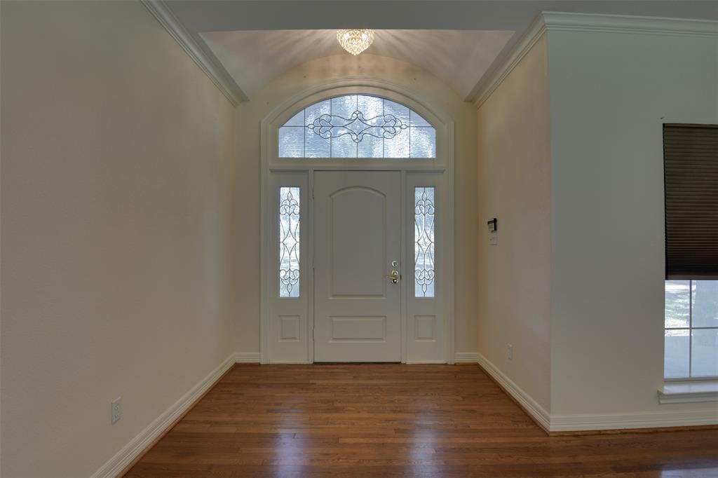 2215 California Lane Property Photo 8