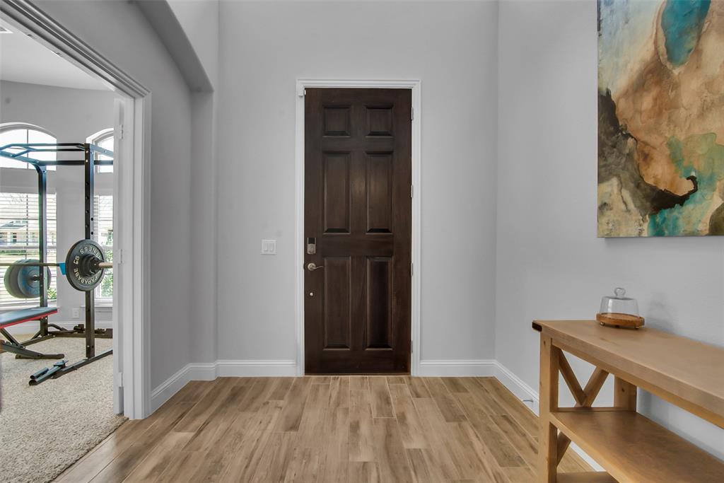 2309 Normandy Avenue Property Photo 3