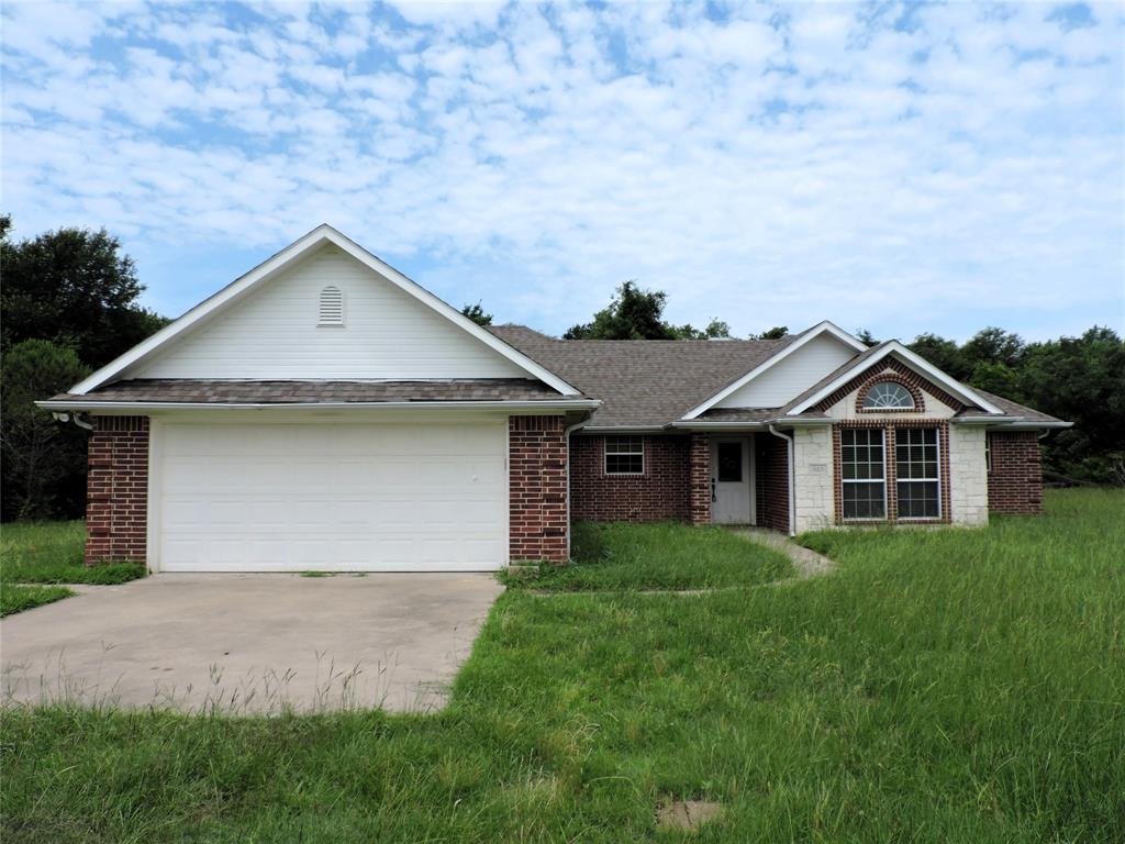525 Peach Tree Road Property Photo 1