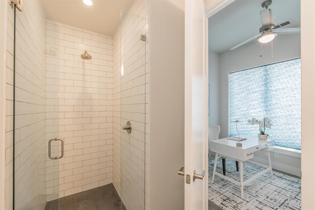 3200 Ross Avenue 6 Property Photo 24