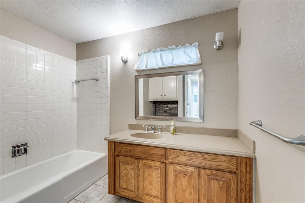 2602 Brentwood Circle Property Photo 7