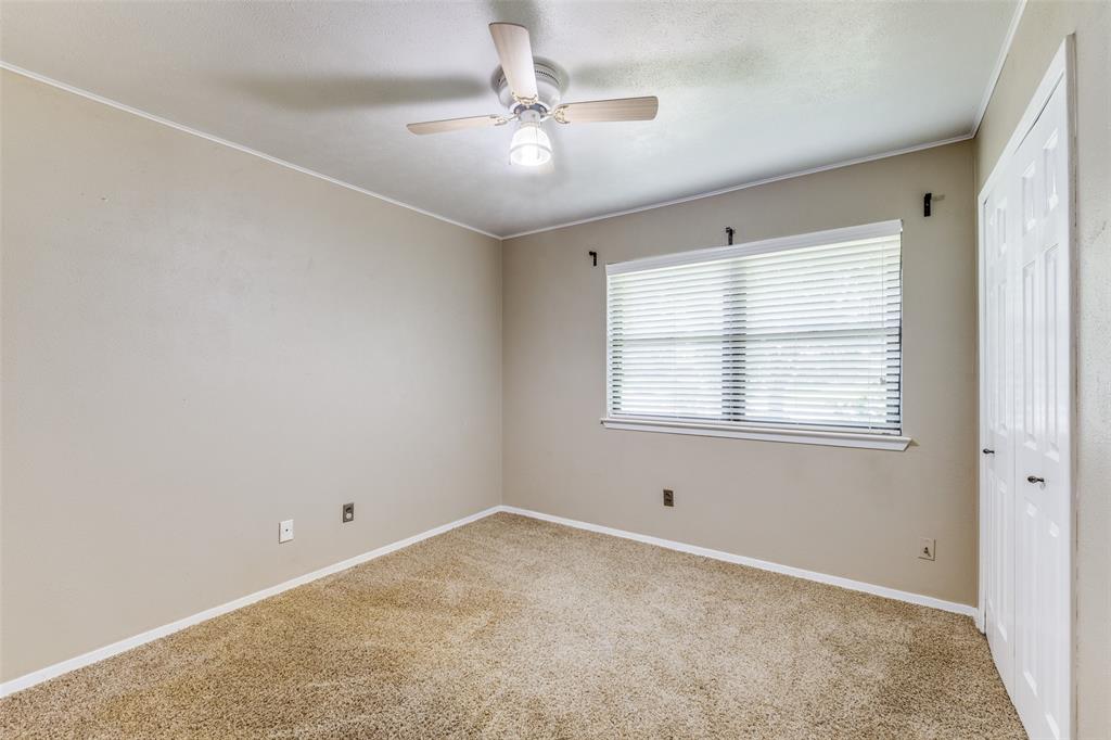 2602 Brentwood Circle Property Photo 8