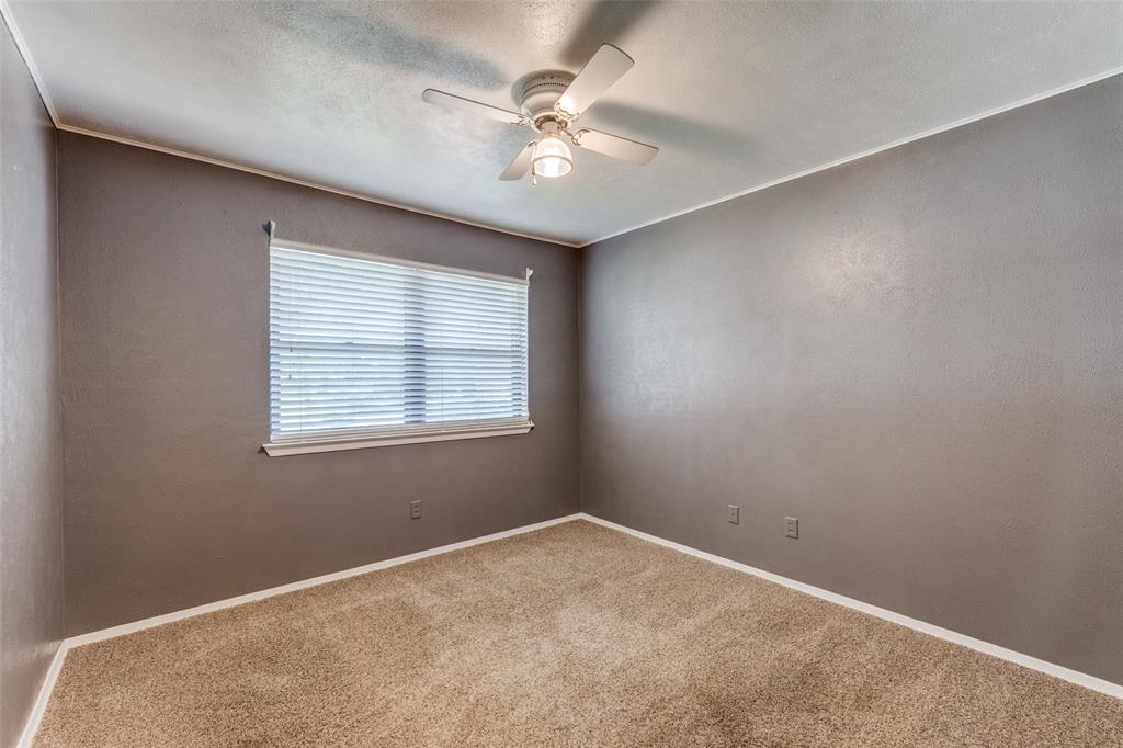 2602 Brentwood Circle Property Photo 11